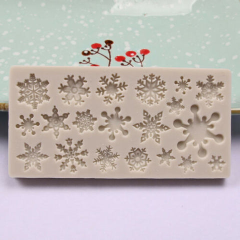 HOLIDAY SEASON " (20) WINTER SNOWFLAKES" Silicone Mold